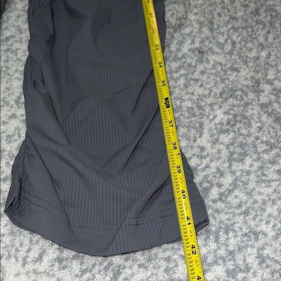 Lululemon Dance Studio Slim-Fit High-Rise Flared Pant
Size: XXXS - Picture 7 of 11